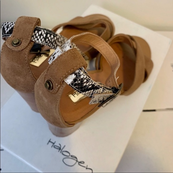 Halogen Hahaleylea cognac suede block heel sandals - Picture 5 of 5